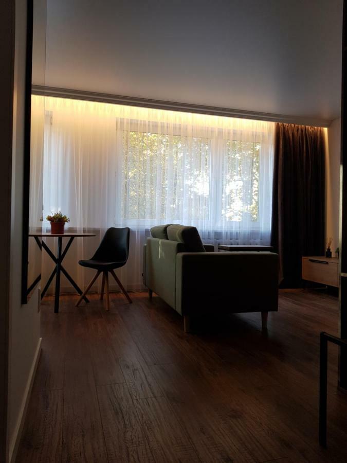 Mona Apartamentai Telšiai Exteriör bild